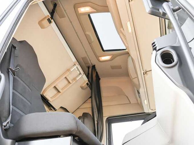 Iveco S-Way AS440S50T/P  Sattelzugmaschine