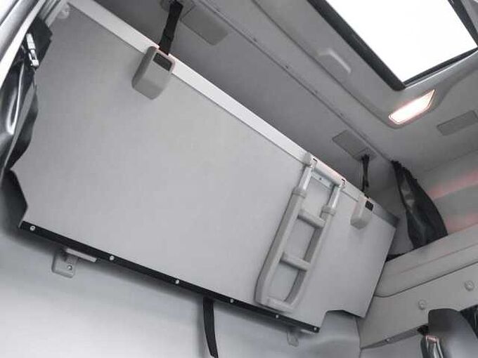 Iveco S-Way AS440S50T/FP Sattelzugmaschine