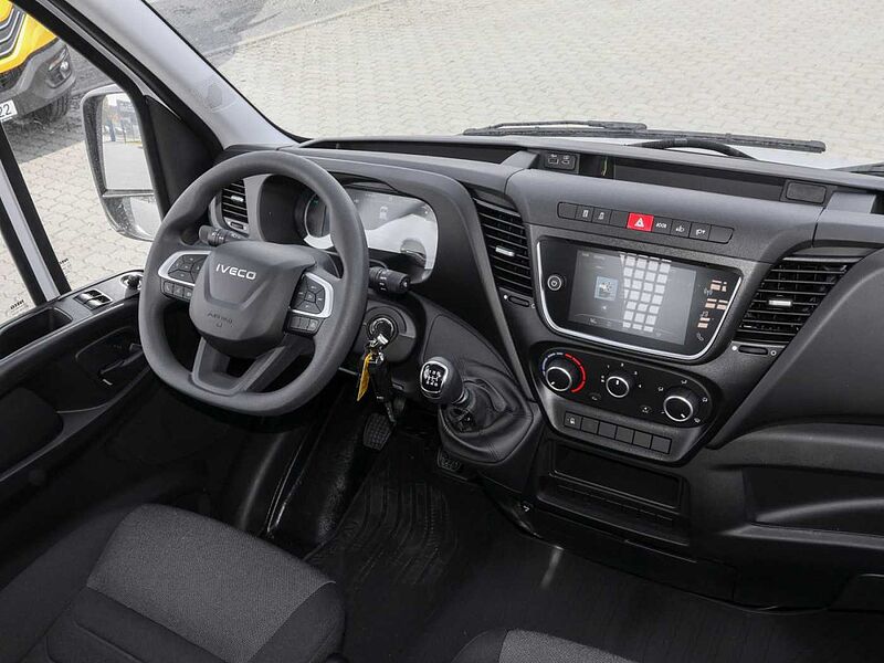Iveco Daily 35C16H 3.0 D Doppelkabine Pritsche